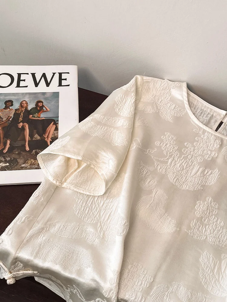 Nuovo cinese Sle ricamo pesante Bla ort Sve T-shirt da donna estiva allentata sensazione di fascia alta pulsante vento nazionale Acet...