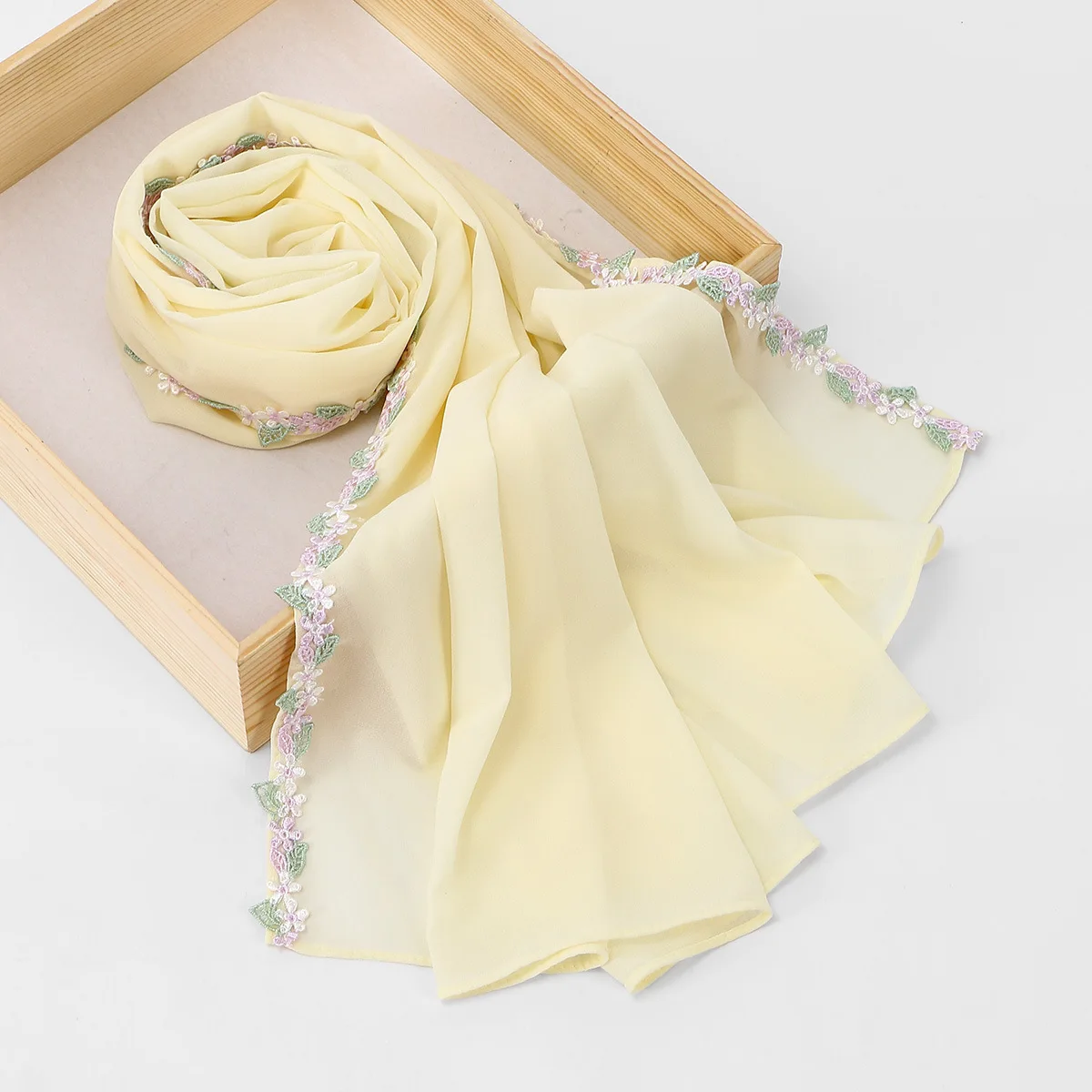 

New Embroidery Hijab Chiffon Long Shawls For Women Fashion Plain Premium Headscarf Shawl Malaysia Head Wraps Bandanas 170*80cm