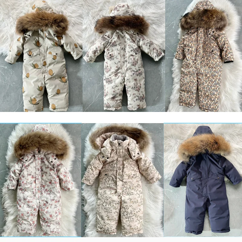 Children's Padded Jacket 26 Winter New Printed Fashion Velvet Thickened Warm Girls One-piece Suit Cotton Windproof Hooded Jacket