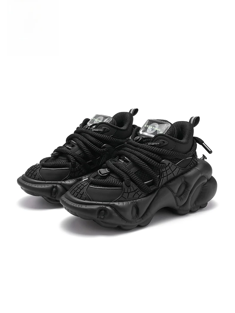 

Fan Chencheng 2024 Summer New Thick Bottom Dad Shoes Heightening Sports Leisure Shoes Men Women Youth Vitality Style Mesh Uppers