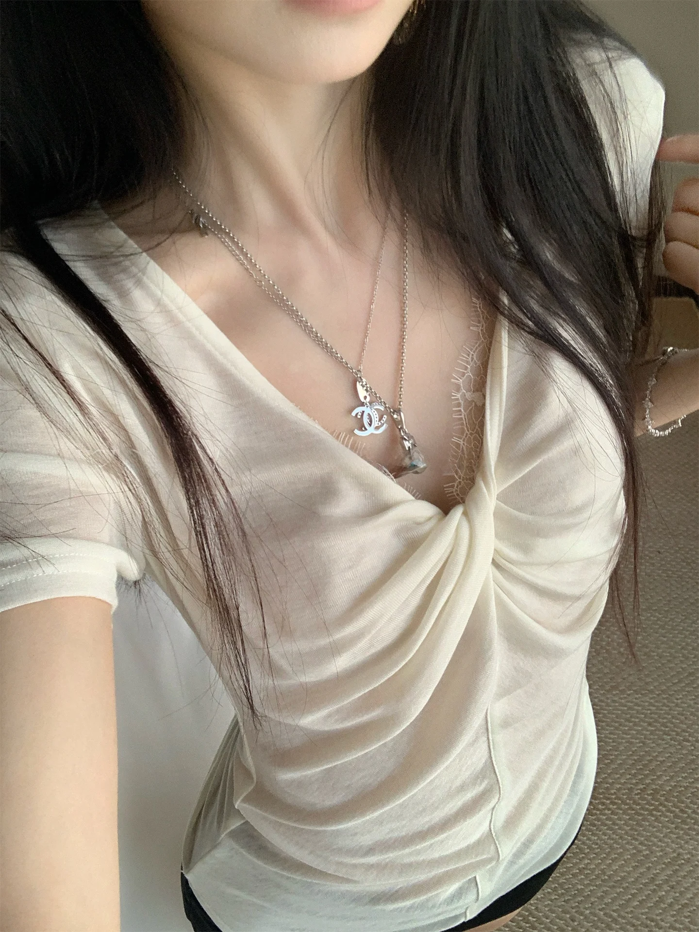 

YOLO SHOP Топ Goddess Girl из шерсти Lenzing с V-образным вырезом, приталенный, с коротким рукавом, с завышенной талией, в повседневном стиле, дышащий, приятный для кожи