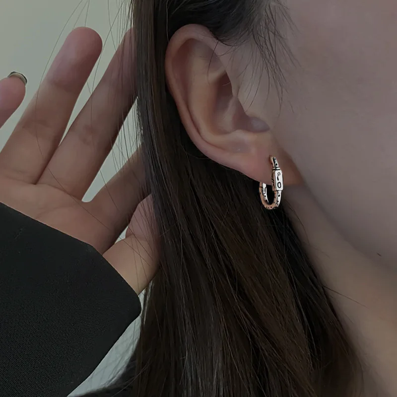 XIYANIKE Summer Vintage Graffiti Ear Buckle Hoop Earrings For Women Girl Fashion Punk Jewelry Friend Gift Party серьги ж