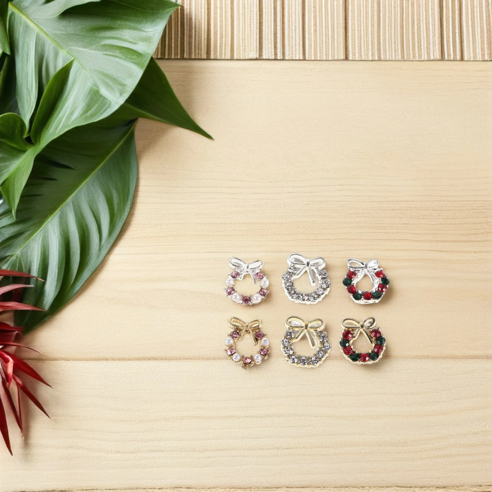 

30Pcs Nail Charms Decorative Metal Bows and Rhinestones for Christmas Holiday Manicure DIY Wreath Gems Xmas Nail Art Accessories