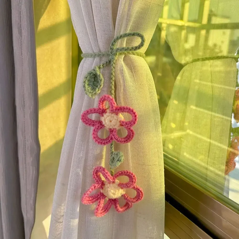 INS Handgemaakte gebreide bladwijzer Unieke Daisy Flower Floral Hangers Riem Paginamarkering Gehaakte boekenlegger Meisjes