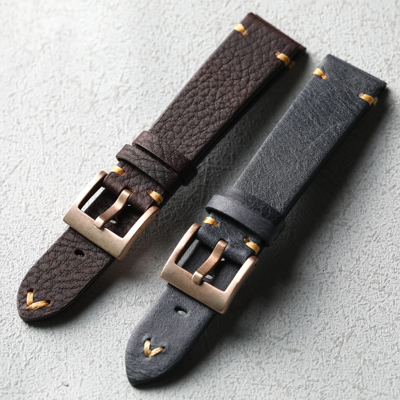 Handgefertigtes Oberschicht-Rindslederarmband, braungrau, 20 mm, 21 mm, 22 mm, echtes Leder-Herrenarmband, bronzefarbener Uhrenverschluss, Retro-Stil, Soft Me