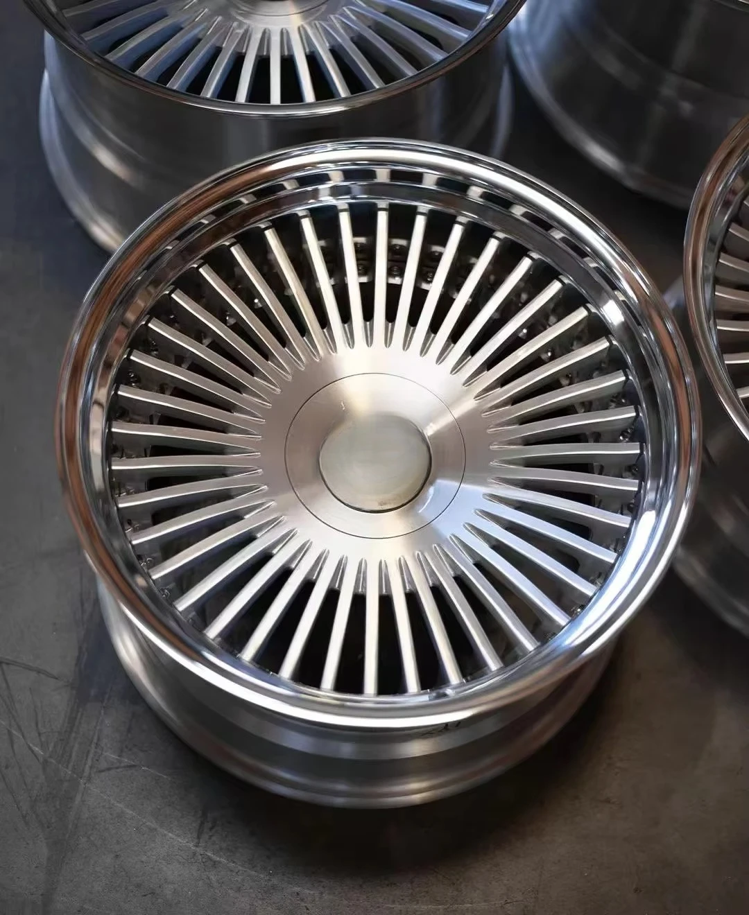 Forged Chrome Alloy Wheel Rims 17-24 Concave for BMW AUDI Tesla for Luxury Cars with 5x114.3 5x130 5x120 Rim Spoke Wire 35/