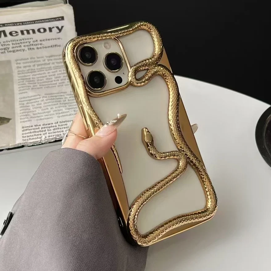 Fashion Snake Pattern Case For iPhone 16 Pro Max 15 17 Pro Luxry Plating Hollow Out Cover For iPhone 13 12 11 Transparent Cover