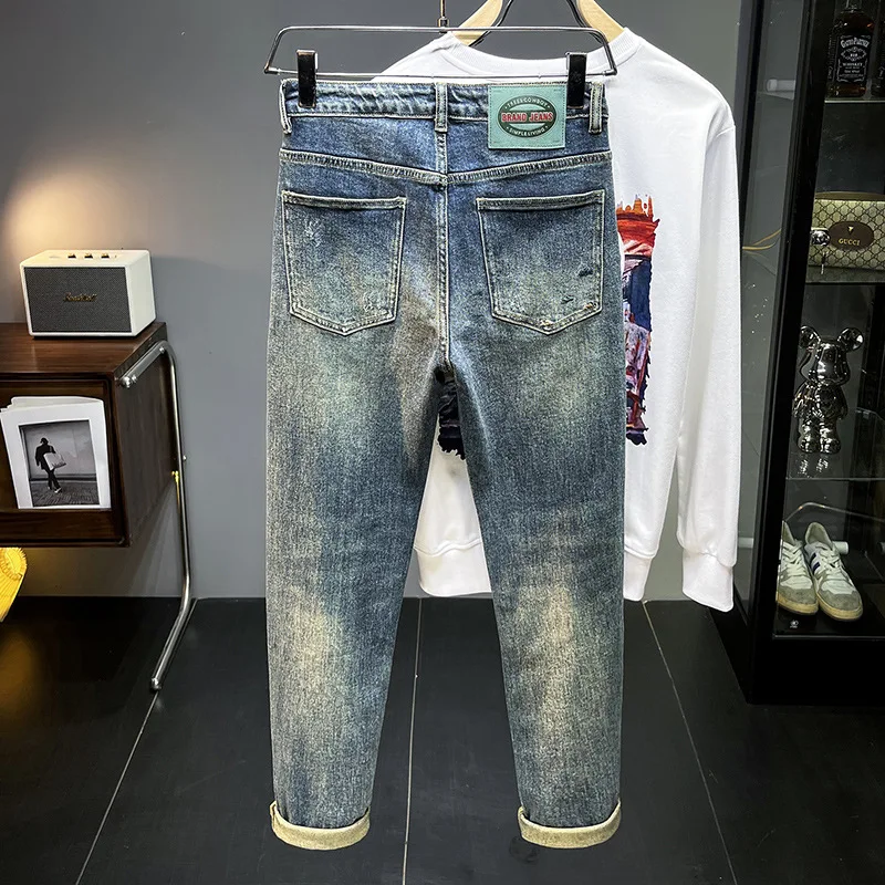 Jeans retrô rasgado masculino, calça slim fit bordada, jeans high-end, moda, outono e inverno, nova, 2024