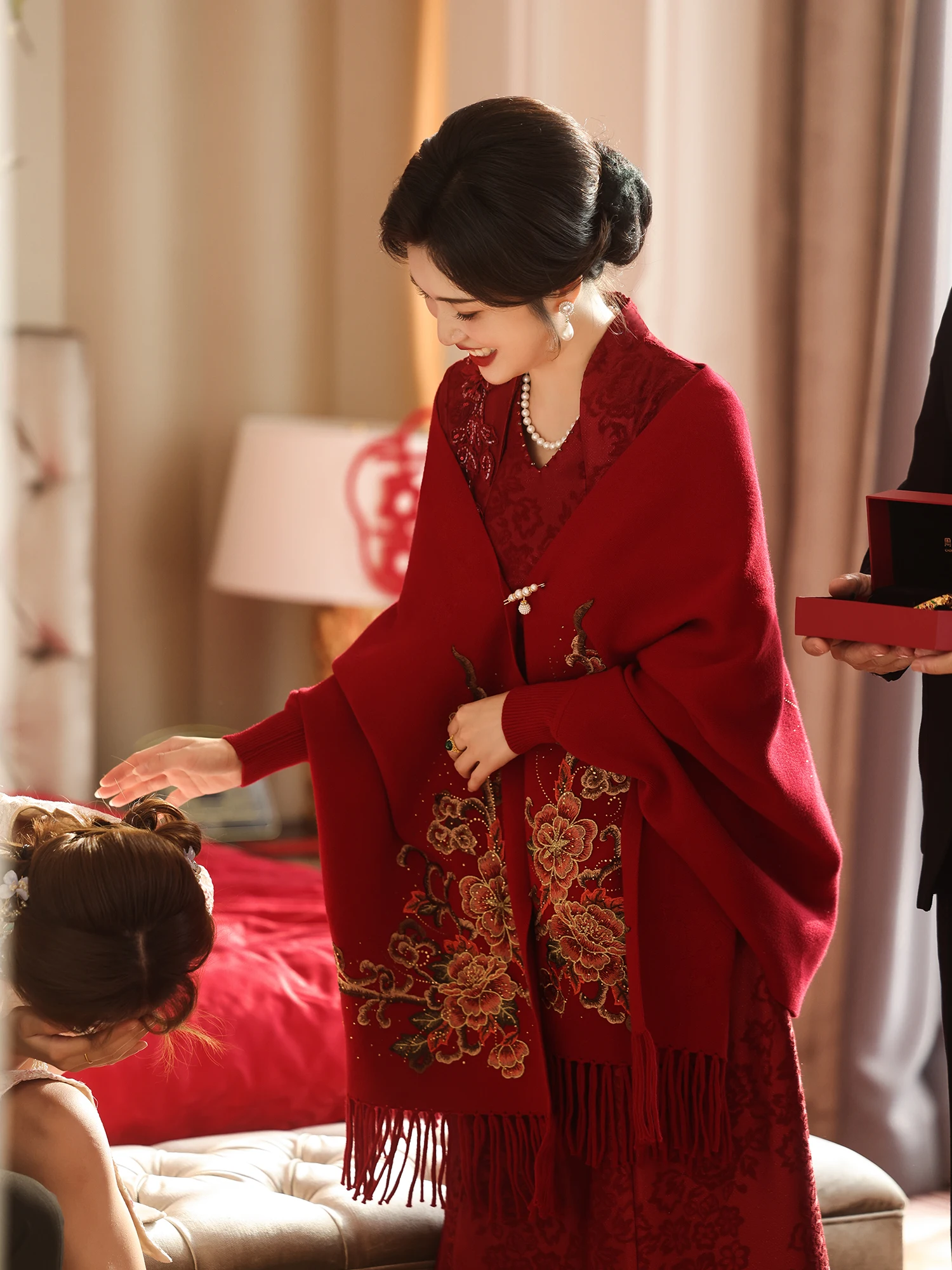 

Autumn Winter Long Sve Knitted Tassel awl for Women Vintage Sle Wedding Outerwear Matched with by JingManSi