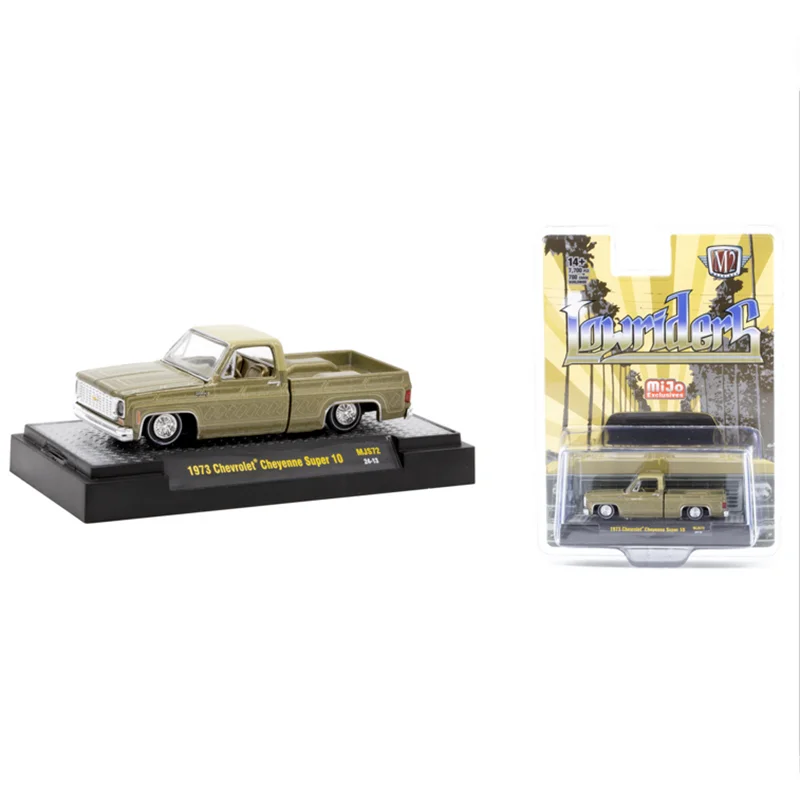 

M2 Machines 1:64 Scale Diecast Alloy 1973 Chevrolet Cheyenne Super 10 Toys Car Model Classics Adult Gift Souvenir Static Display