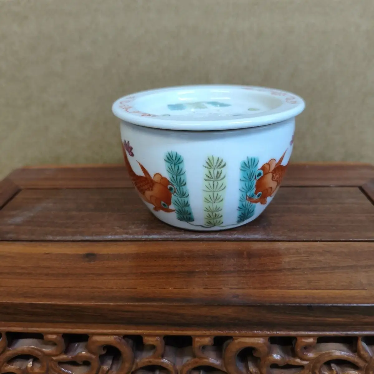 Old Collection Hand Painted Fish Algae Pattern Cricket Pot Antique Style Home Decorative Ceramic Jar