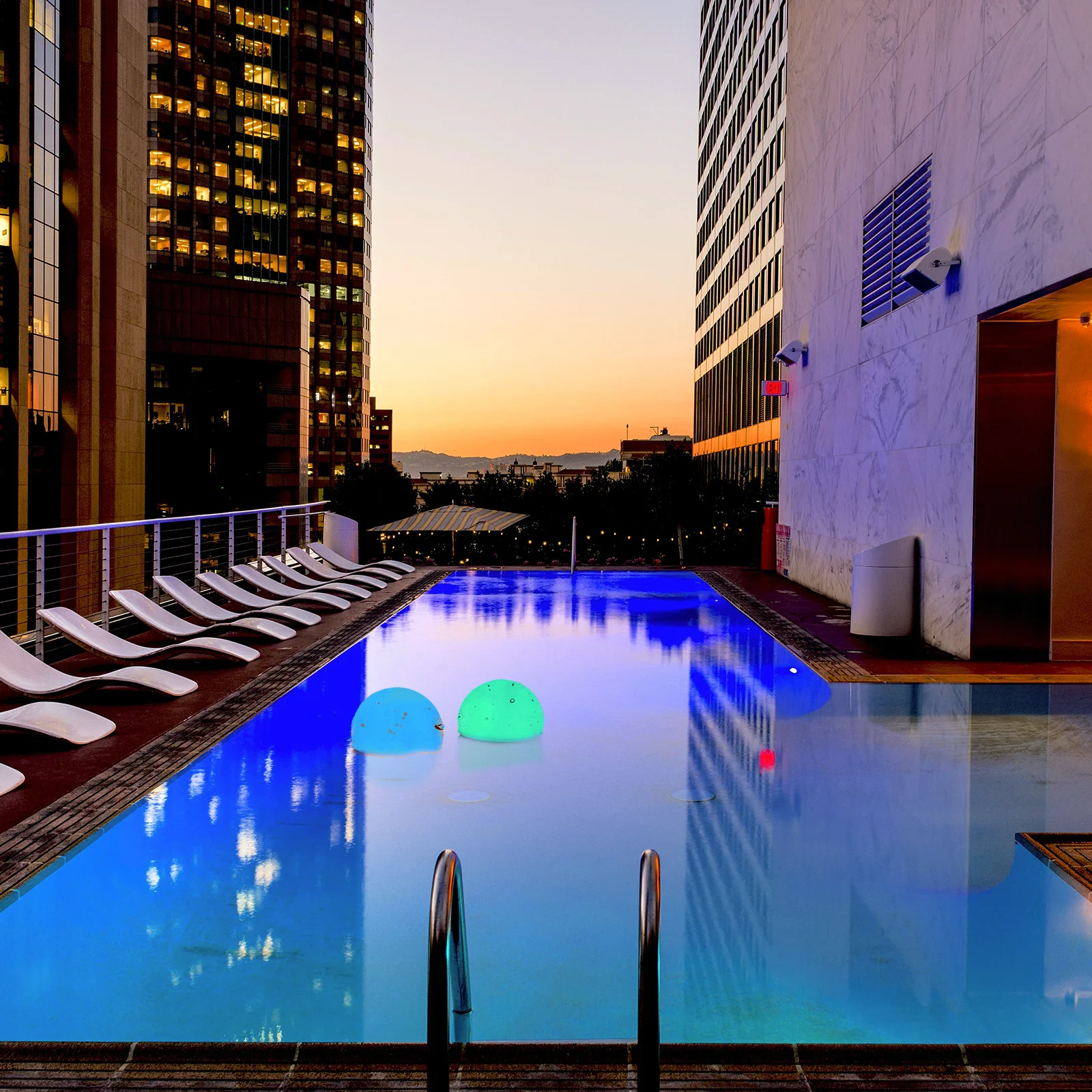 2 قطعة LED مضيئة كرة مستديرة أضواء في الهواء الطلق حديقة ديكورات للباحة الملونة مقاوم للماء مصابيح عائمة لحزب بركة الحديقة #2