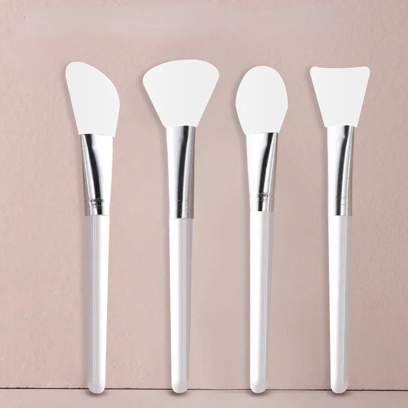 Aplicador de maquillaje Facial suave en forma de abanico portátil, herramienta de belleza para el cuidado de la piel, adecuado para niñas y mujeres, cepillo para mascarilla Facial