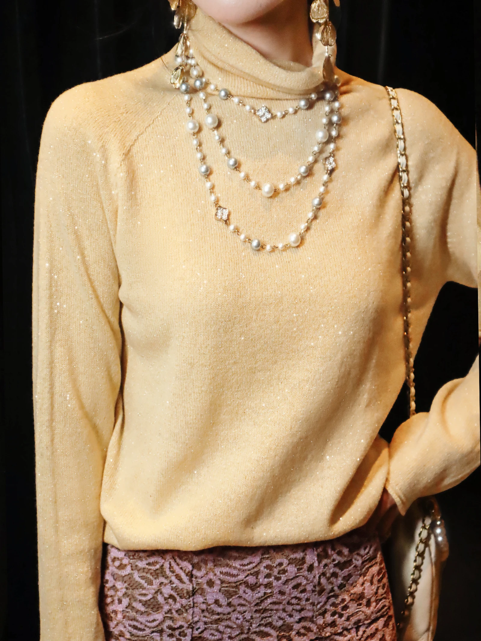 

New 00% Wool Knitted Sequin Sl Inteated Almond Yellow Turtlene Warm Soft Versatile Women's Knitted Top Commute Sle
