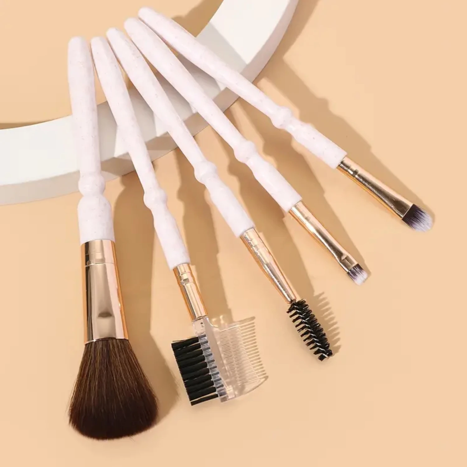 

5pcs Makeup Brushes Set Powder Foundation Blush Contour Eyeshadow Eyebrow Fan Tools