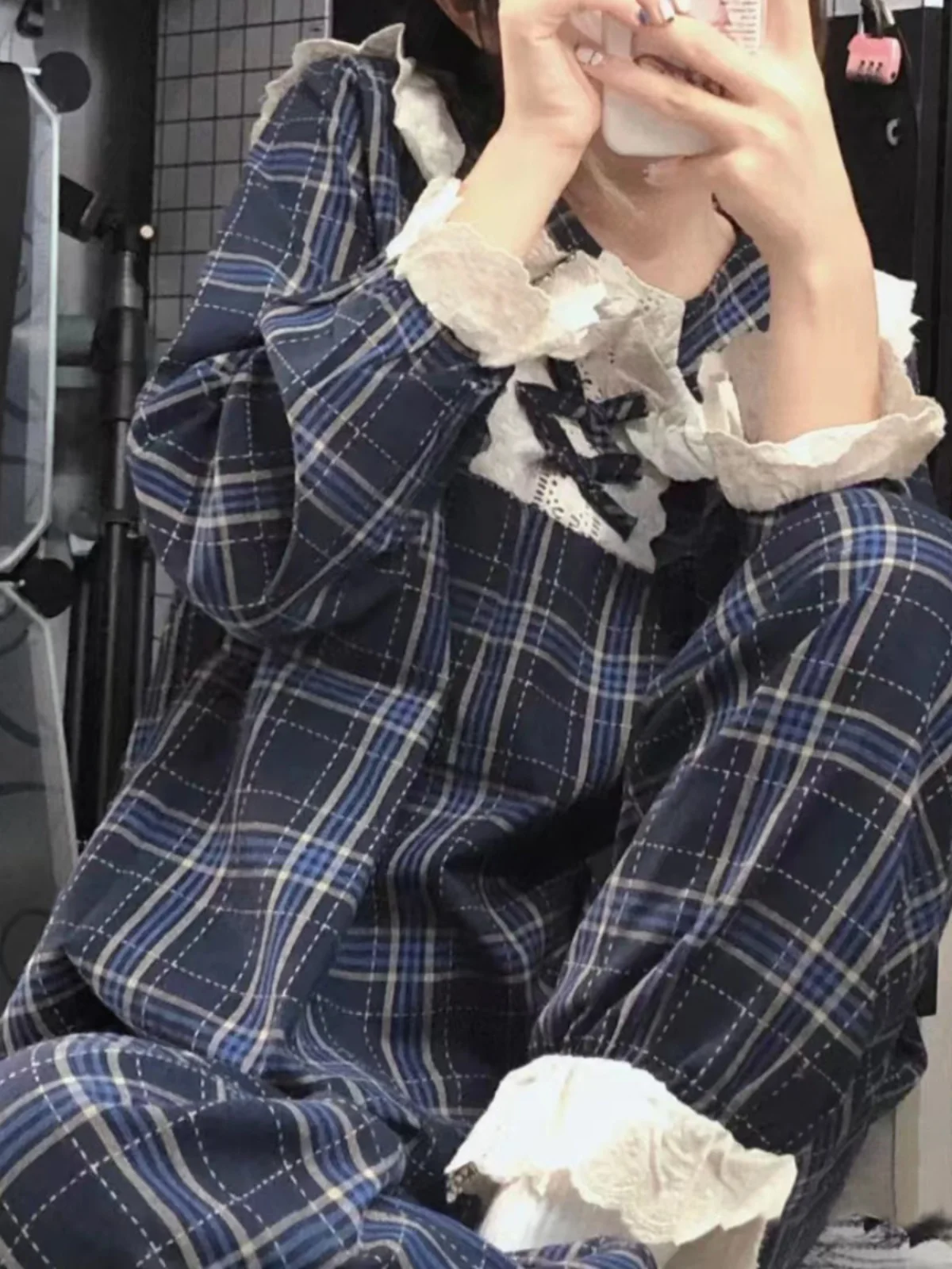 

Ins Style Women's Sleepwear Sweet Bow Tie Plaid Long Sleeve Long Pants Home Clothes Set Spring Autumn New Arrival Milk Silk