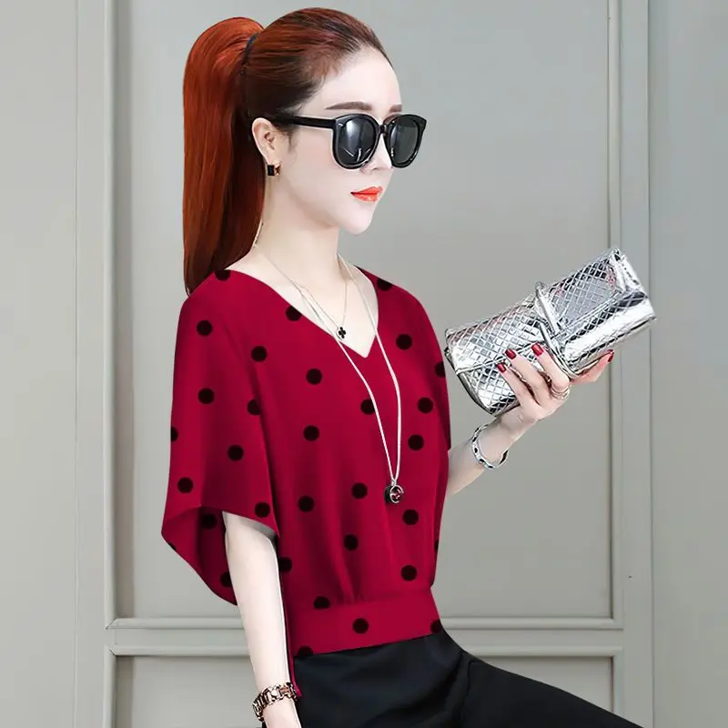 Fashion V-Neck Polka Dot Batwing Sleeve Korean Blouse Women\'s Clothing 2023 Summer New Oversized Casual Tops Commuter Shirt