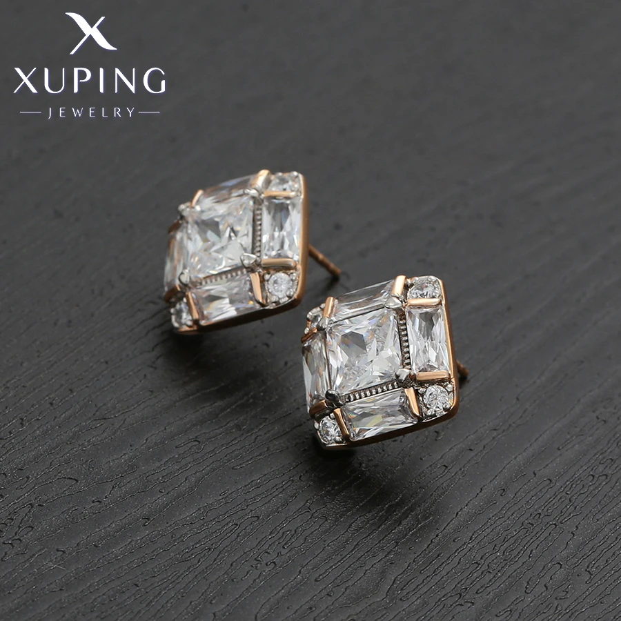 Xuping Jewelry New Arrival Fashion Square Pendant Necklace Stud Earring Jewelry Set for Women Christmas Party Gift X000866597