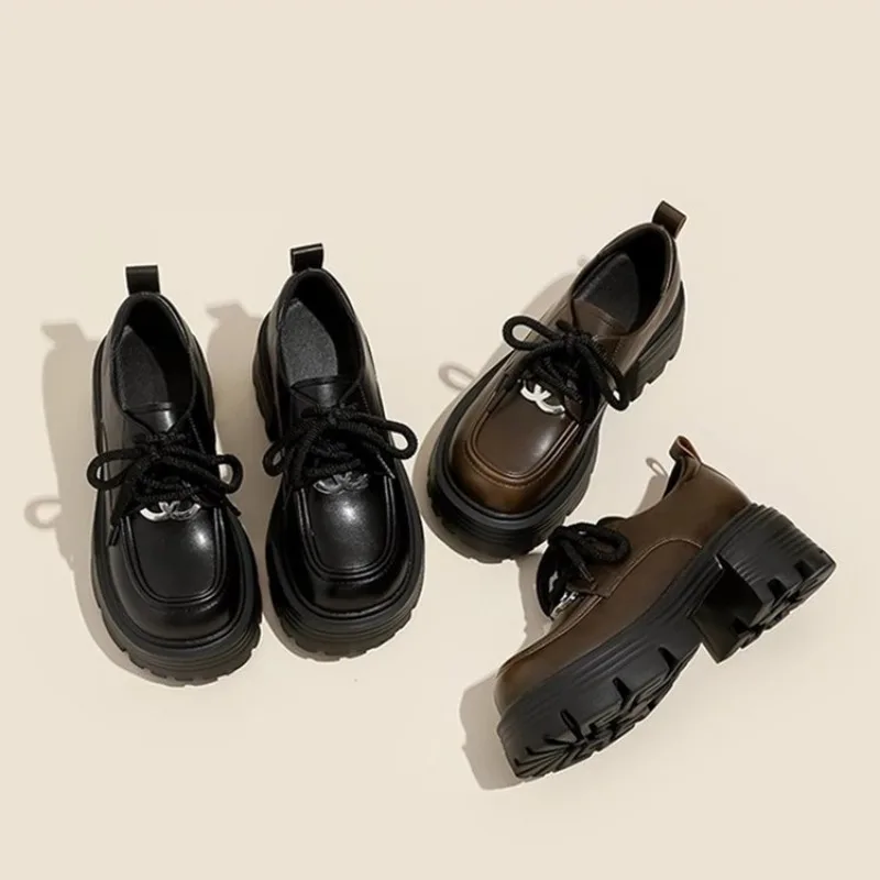Women White Platform Oxford Shoes Round Toe Metal Decor Lace Up Thick Sole Preppy Style Vintage Daily Casual Ladies Loafers