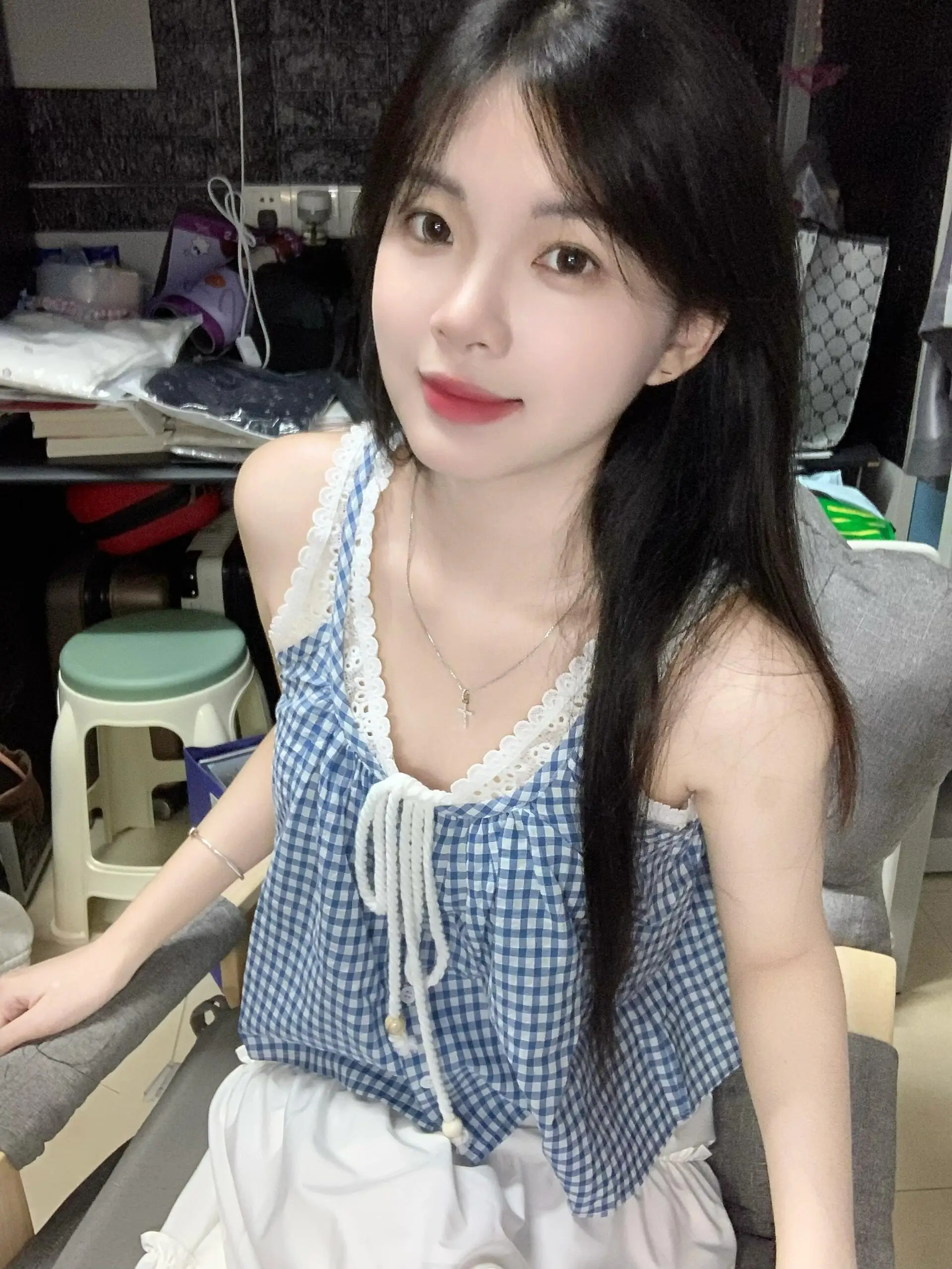 เสื้อกั๊กสายเดี่ยวลายสก็อตสีน้ำเงินสำหรับผู้หญิง ไซส์เล็ก สไตล์เสื้อสองชิ้นหลอกๆ ใส่สบายๆ สำหรับวันหยุด สไตล์หวานๆ บริสุทธิ์ แบบเกาหลี ทรงหลวม