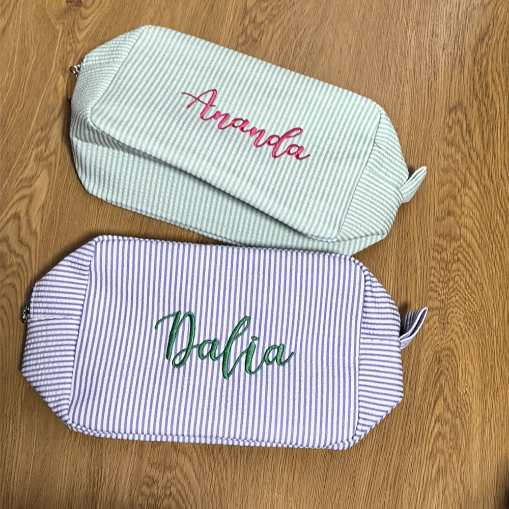 

Personalized Any Name Girl's Cosmetic Bag Unique Birthday Gift with Embroidered Name Women's Cotton Travelling Toiletry Bags