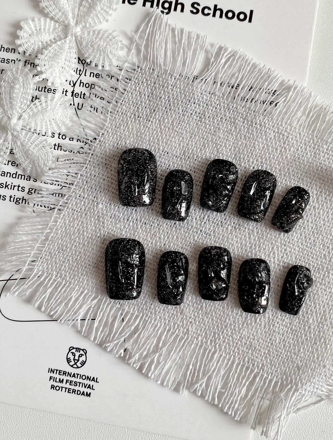Cool Dark Gothic 3D Crystal Press On Nails, Black Glitter Short Square Fake Nails, Handmade Reusable Nail Kit