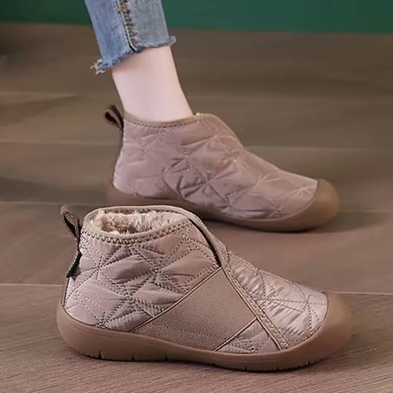 

New Low-Top Cotton Shoes Soft Bottom Anti-Slip Wear-Resistant Snow Boots Fleece-Lined Thickened Lightweight Casual Fashion Sn...