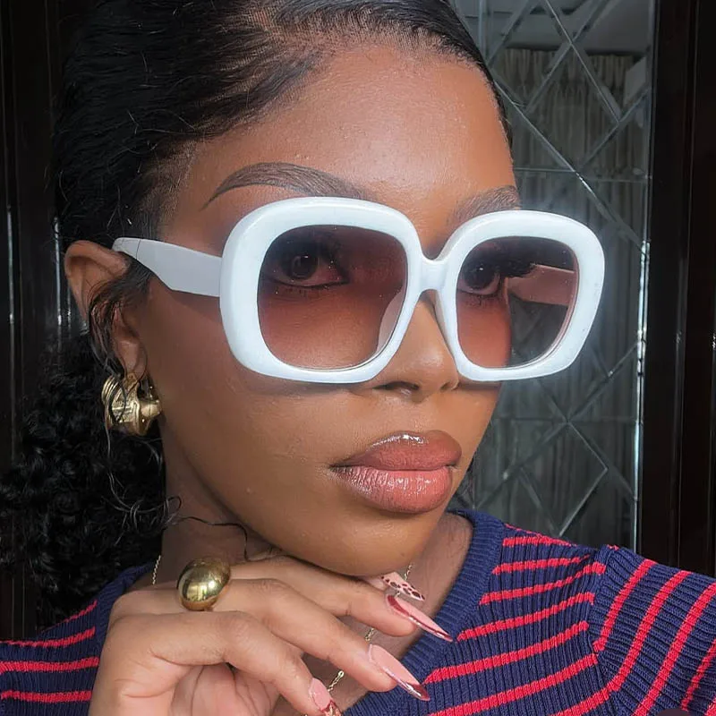 

Celebrity Large Shield Square Sunglasses Women Brand Oversized Sun Glasses Men Vintage White Shades Ladies Oculos UV400
