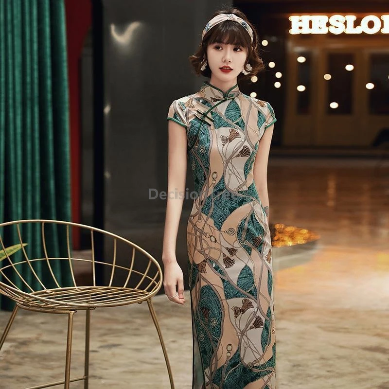 

2025 elegant lady old shanghai retro cheongsam exquisite gorgeous high end chinese qipao literature art temperament qipao dress