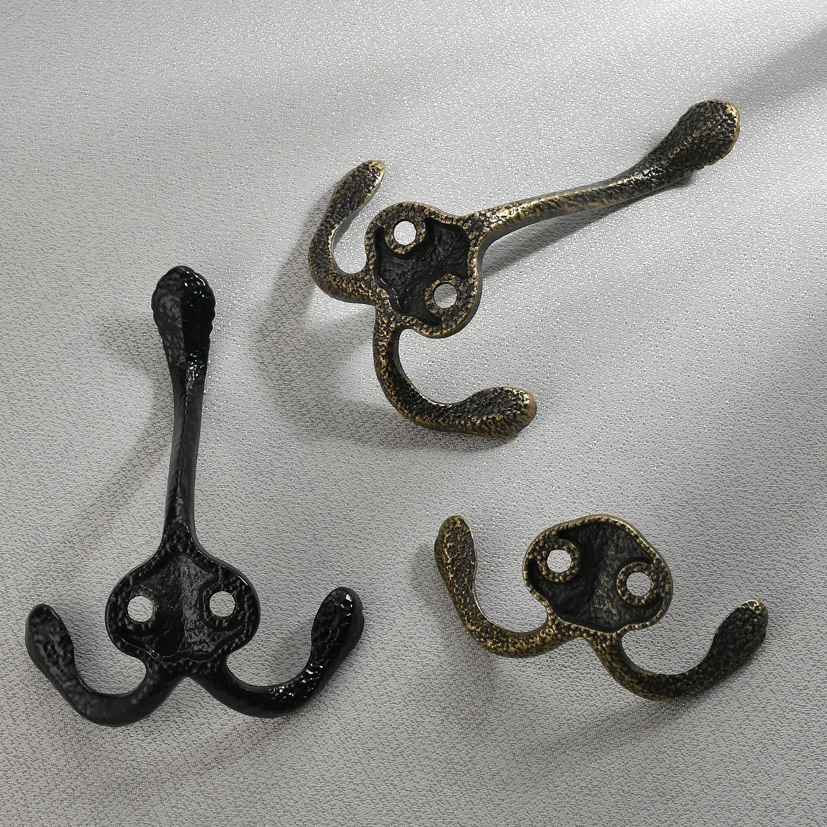 Antique Hooks, Cabinets, Wardrobes, Black Zinc Alloy Hooks, Double Hooks, Classic Patterns, Double Hooks, Exquisite Design