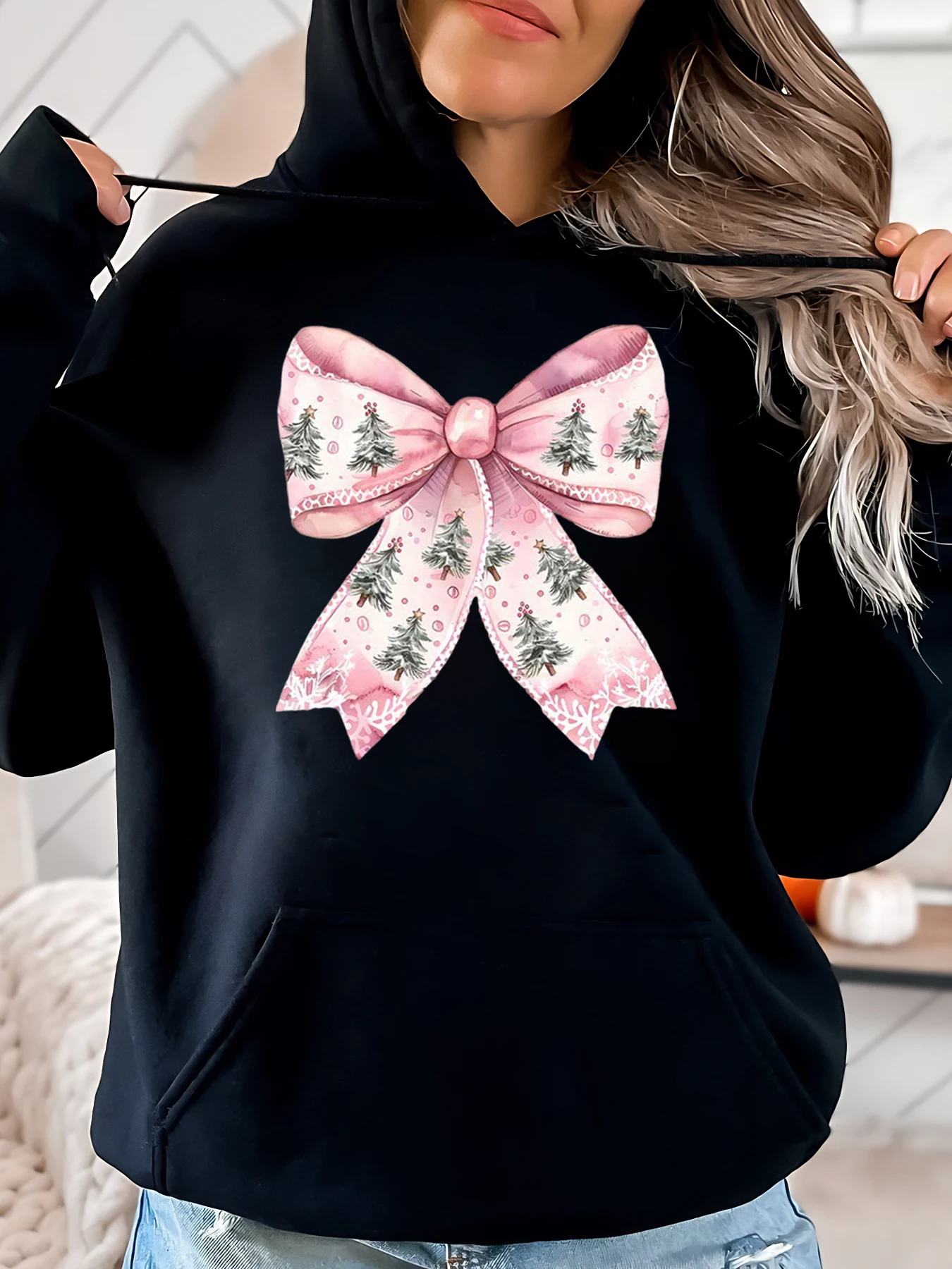 

Розовая рождественская елка с бантом и принтом праздничная толстовка женская повседневная зимняя одежда черная больших размеров