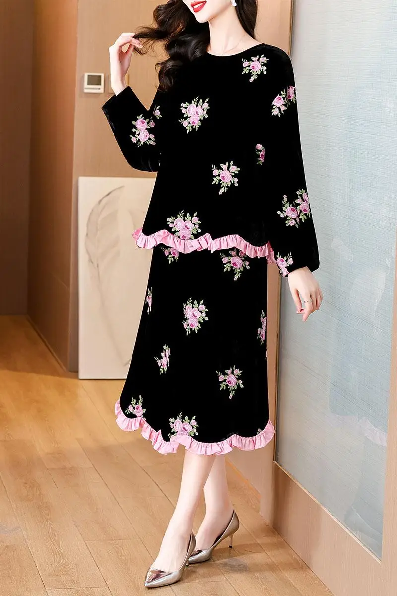 Autumn Black Velvet Long Sleeve Top Coat+Hlaf Length Skirt Two Piece Sets 2024 Female Chic Patchwork Beading Ruffled Dress Suits