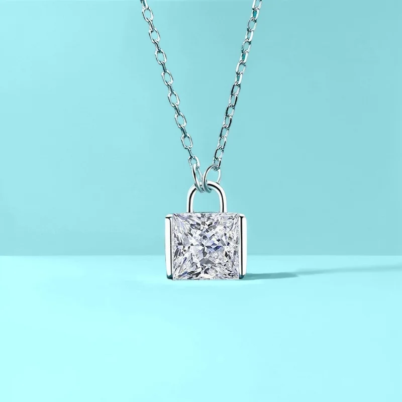 

1CT S925 Silver Moissanite Necklace Cube Pendant Candy Cube Design Minimalist for Her Birthday/Anniv GBA Certified Free Gift Box