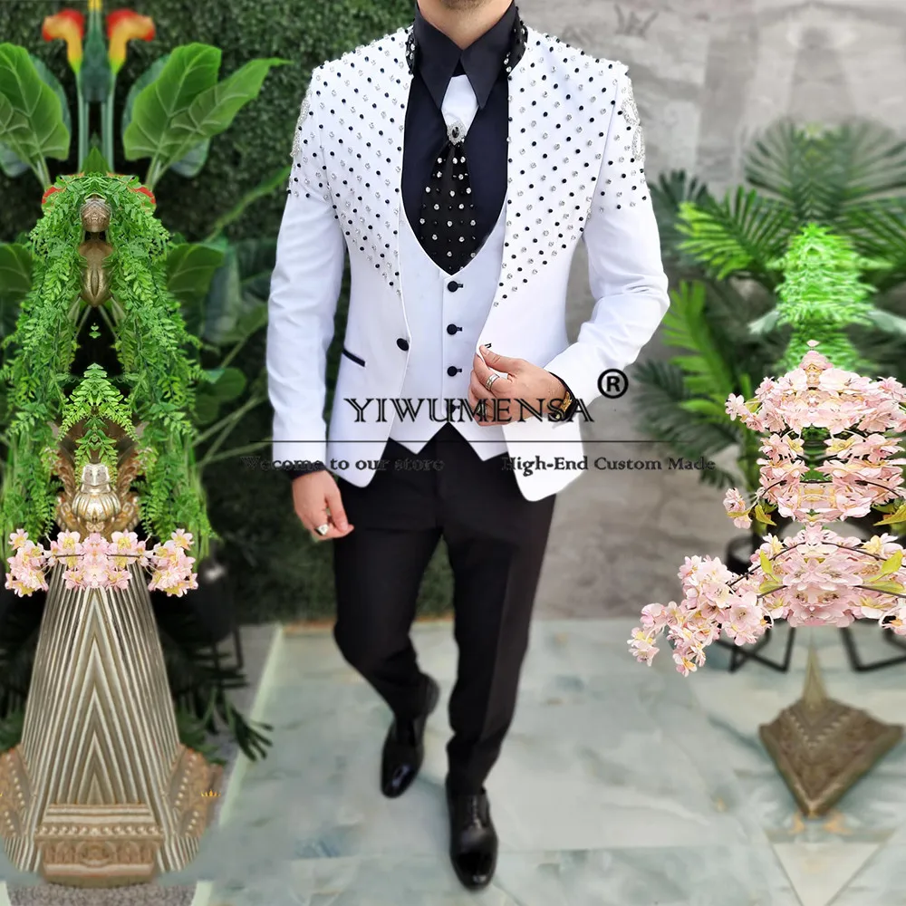 

Luxury Groom Wedding Suits Sliver Beaded White Jacket Vest Pants 3 Pieces Formal Man Party Prom Tuxedos Tailored Male Clothing