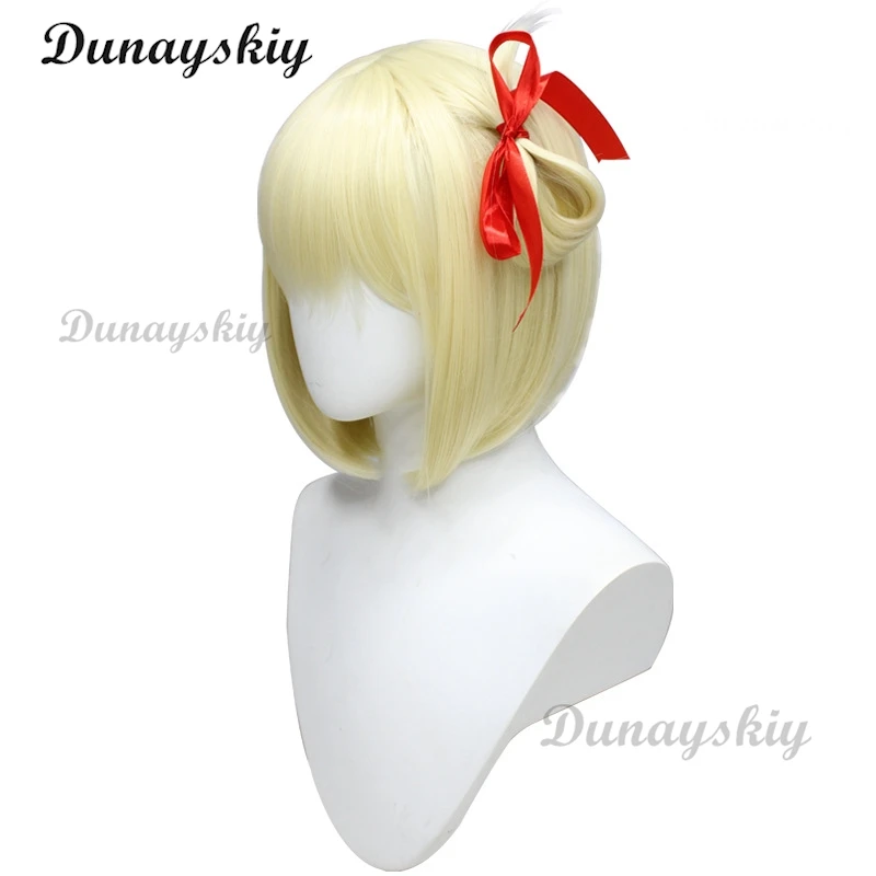 Lycoris Recoil Nishikigi Chisato Cosplay Wig 30cm Short Light Golden Heat Resistant Synthetic Wigs Ribbon