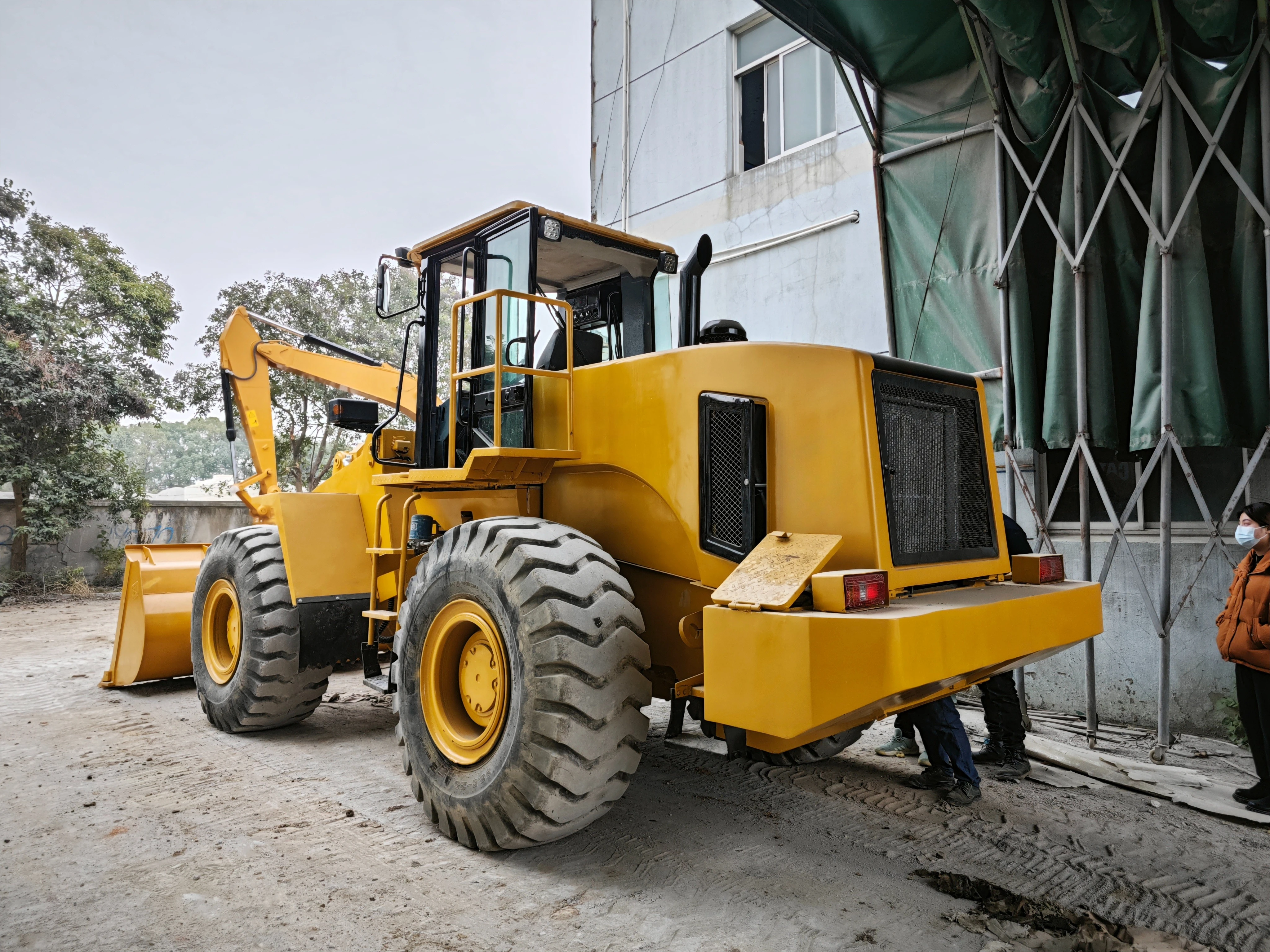 New Style Wheel Loader Original Loader 3.2-7.4m³ Bucket Capacity Construction Machinery for Sale