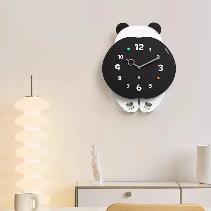 

Modern Silent Wall Clock Hanging Minimalist Plastics Animal Panda Wall Clock Living Room Battery Horloge Murale Home Decor