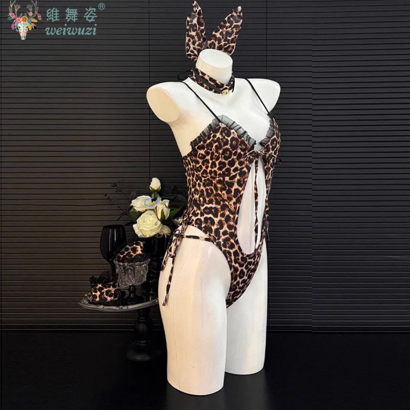 Gorąca Seksowna Dorosła Kobieta Leopard Tatuaż Bikini Kostum Kuszenie Orgia Impreza Klub Nude Back Bielizna Królik Ozdoby Stylowe Zestawy Dzikie Koronki Leopard Tatuaż Szplicze Seksowna I Niezbawiona Skóra Koronki Prze