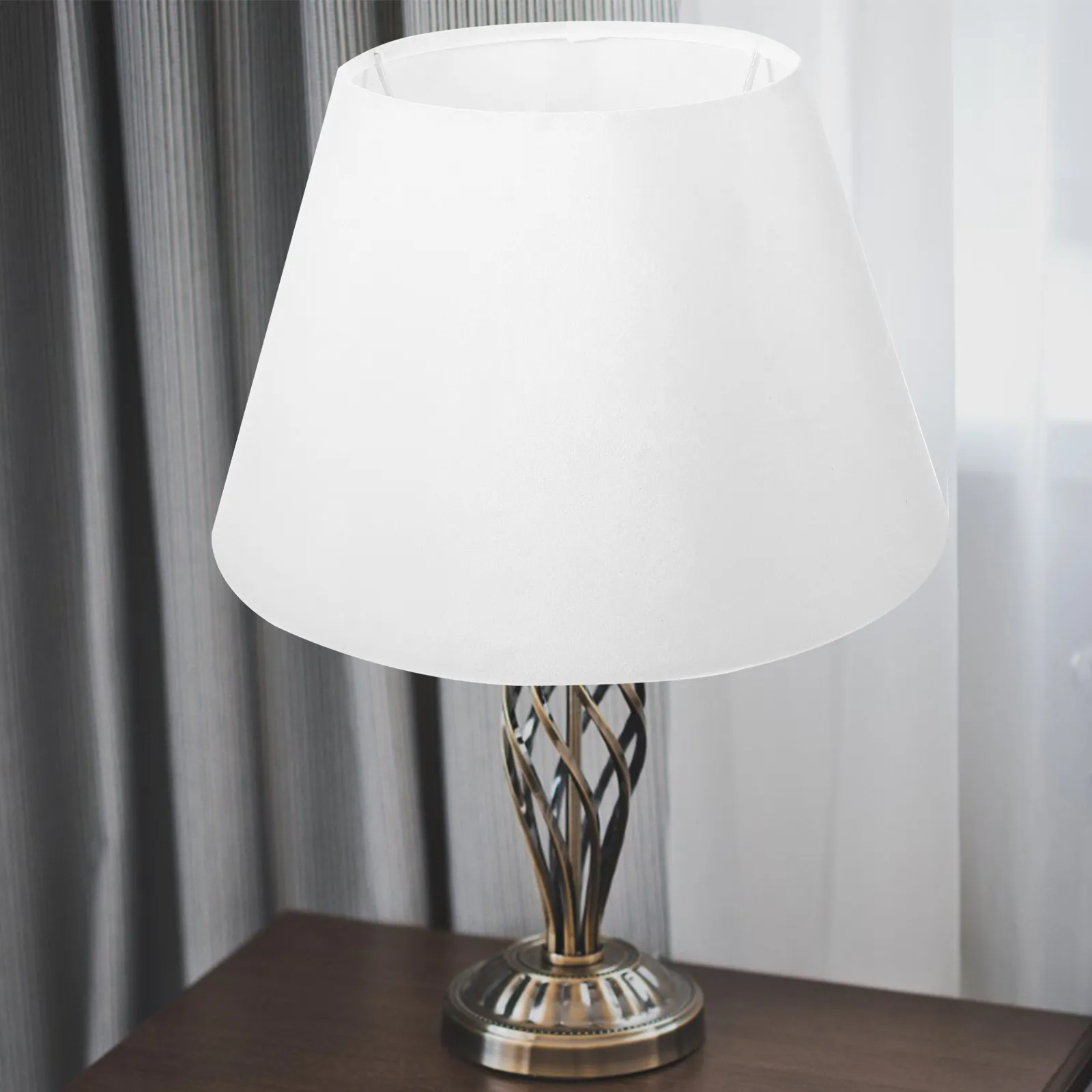 

Абажур для лампы из прочного материала в европейском стиле, большой, 30 см, для патронов E14/E27, для настольных и настенных светильников, прочный, для внутреннего освещения