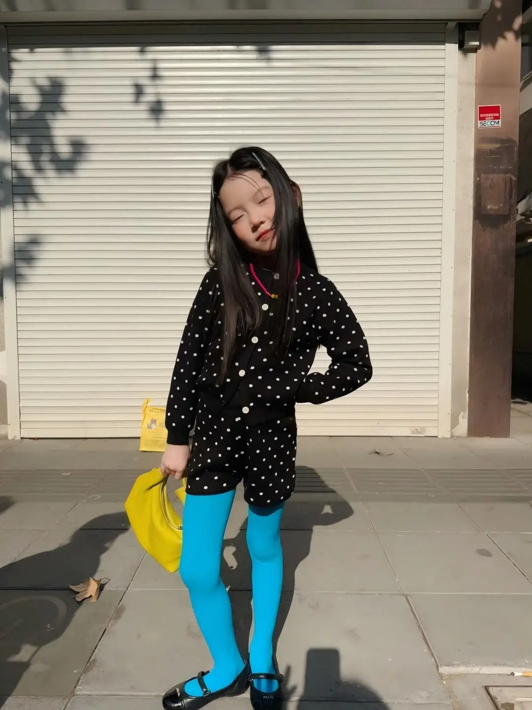 

Girls Suit 2026 Spring and Summer New Childrens Clothing Korean Style Baby Comfortable Polka Dot Sweater Shorts Two Sets