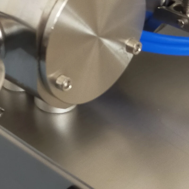 Pneumatic Liquid Filling Machine Horizontal Quantitative Cosmetics Canning Filling Machine