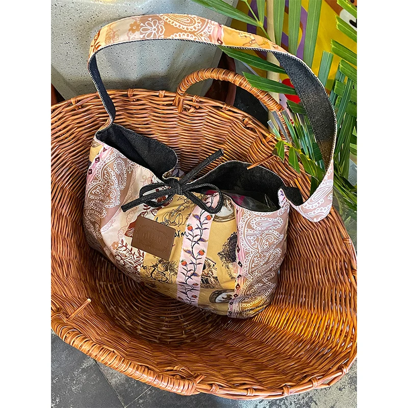 ELFSACK 2025 Autumn New Arrival Bohemian Print Multi-Color Tote Bag Cotton Shoulder Bag Ethnic Pattern For Woman