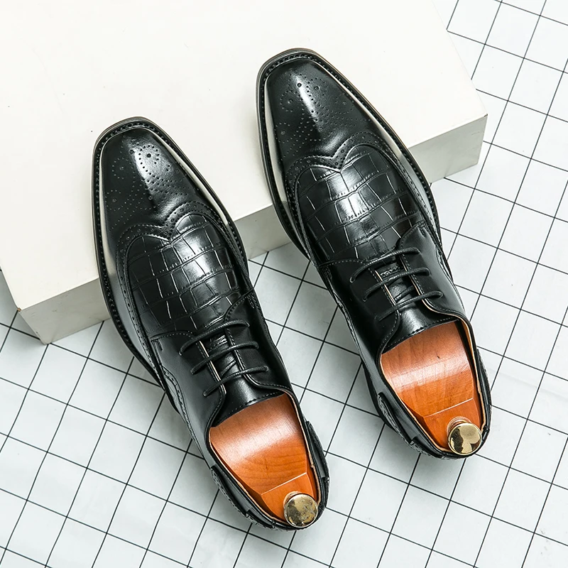 

Spring Autumn Men Business Dress Shoes Carved Spliced Breathable High-end Fashionable Wedding Shoes