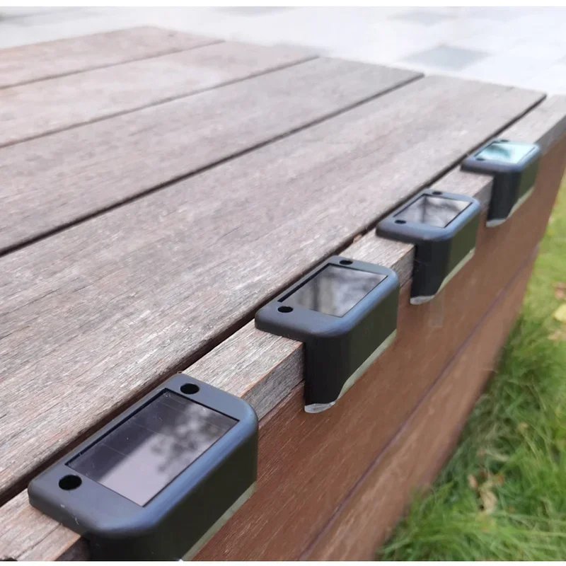 

1/4/10/20pcs Solar LED Stair Light, Waterproof Outdoor Garden Step Light for Courtyard, Terrace, Guardrail, Landscape Lighting