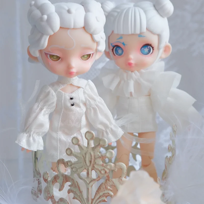 

Laura Black And White Spectrum Series Blind Box - Cute Cartoon BJD Mobile Doll Handmade Desktop Ornament Collectible Toy Gift