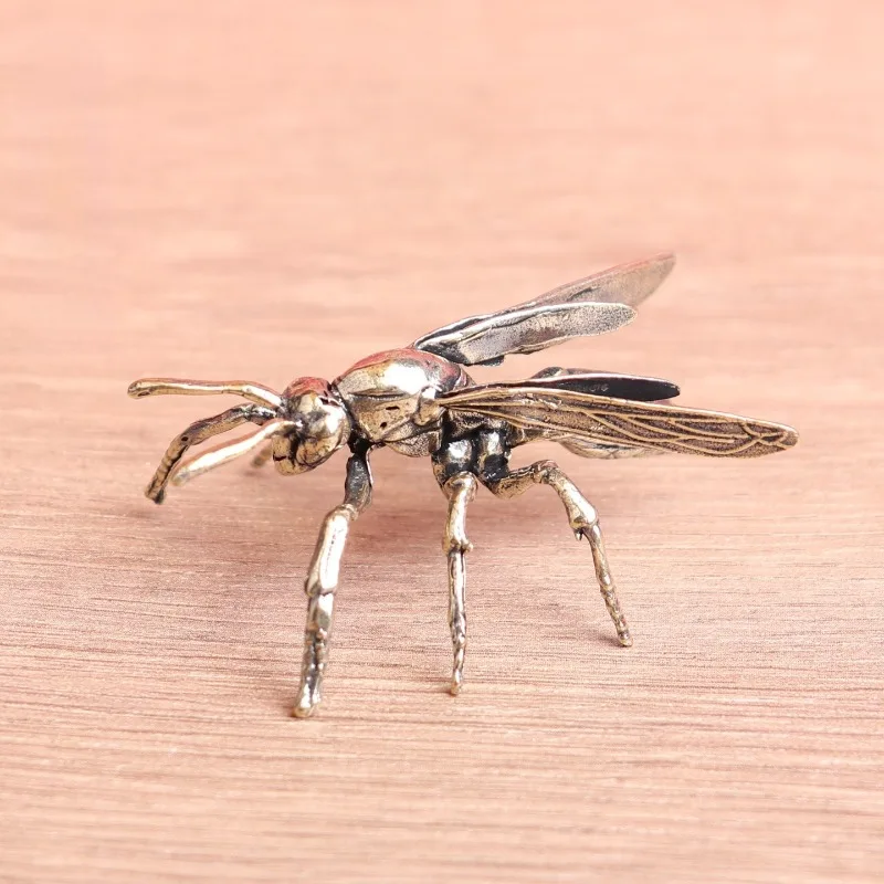 Vintage Brass Wasp Figurine Mini Insect Hornet Statue Desktop Ornament Retro Bug Table Decor Collectible Craft Gift