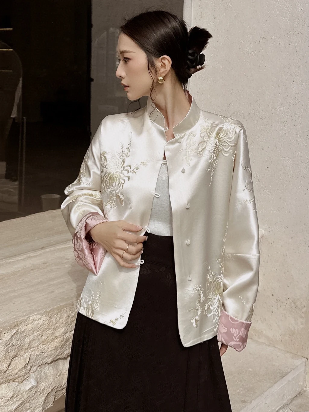 

New Chinese Style Women's Jacket Double-Sided Wear Acetate Embroidery High-End Tang Costume Ambiance Versatile Fashionable Top