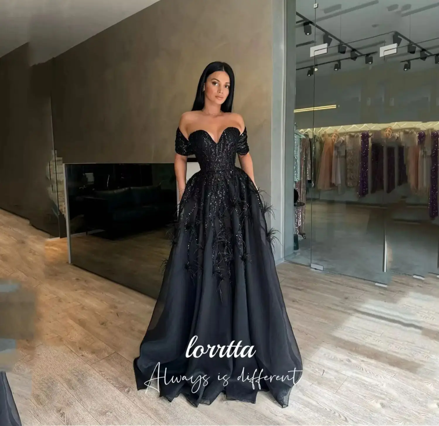 

Lorrtta Shiny Luxurious Women's Evening Dresses for Special Occasions فساتين سهرات 드레스 Elegant Party Dresses 2025 Black Feather