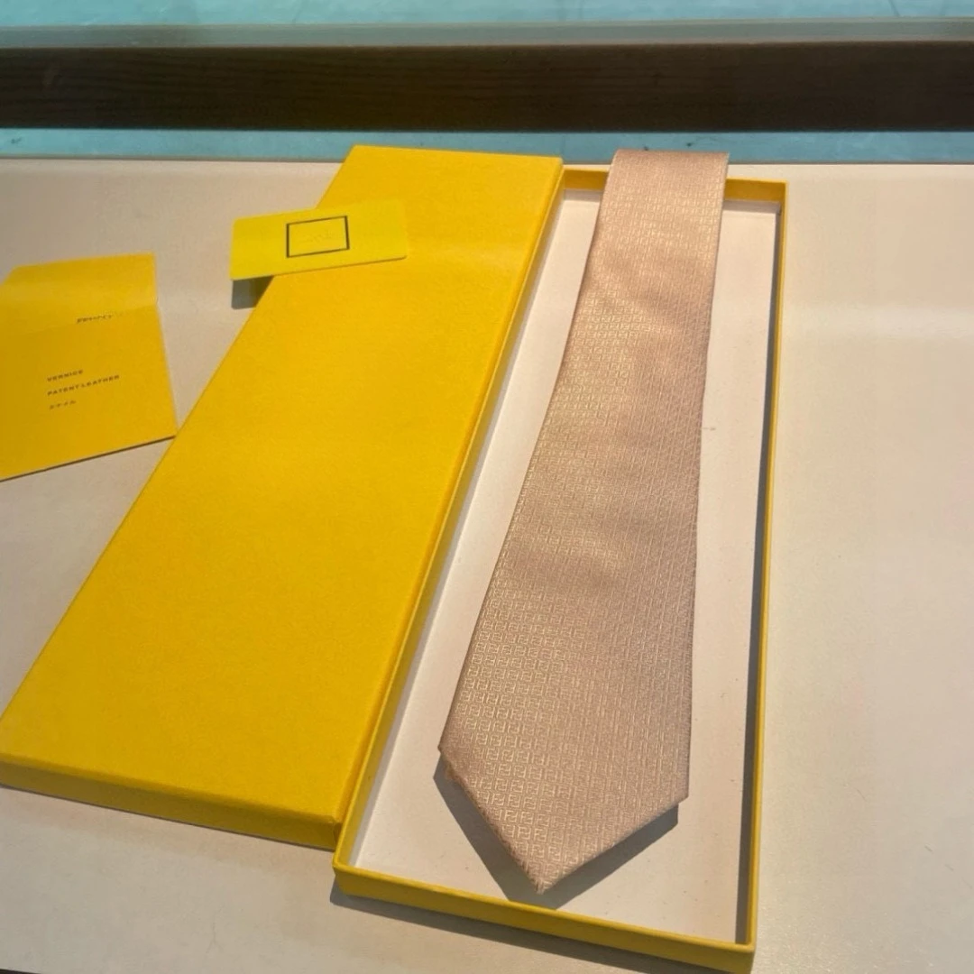 ハイエンドメンズシルクネクタイビジネスメンズプロフェッショナルフォーマルシャツネクタイ桑シルクエレガントなネクタイ高品質高級ギフト