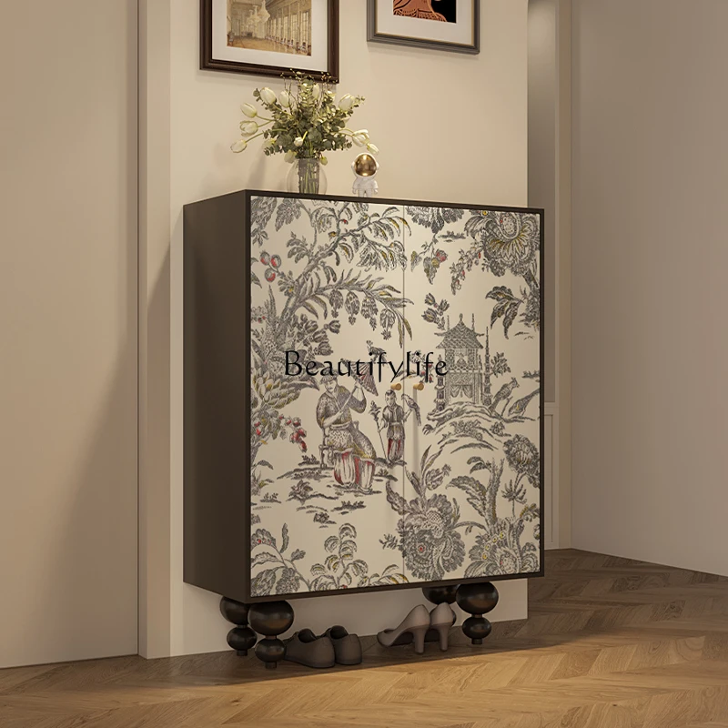 

French modern simple solid wood shoe cabinet entrance locker household integrated storage against the wall